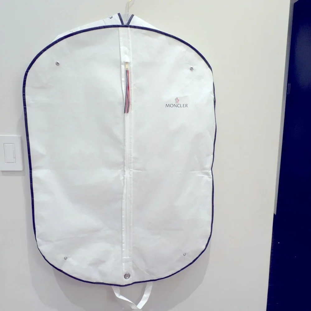 Moncler Garment Large Case Travel Suit/ Jacket Bag White 35 x 25 Feet